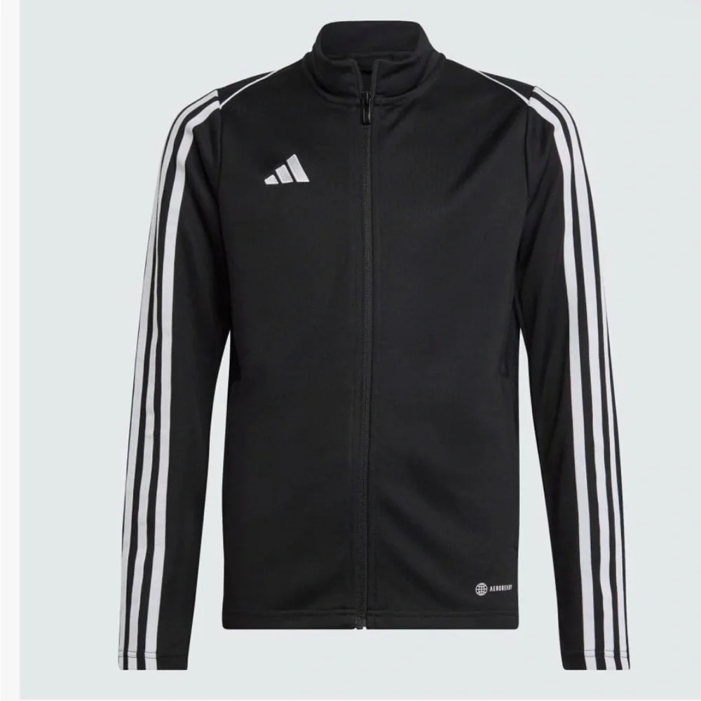 NWT Adidas Matchingg Set for Kid 11/12 years - Picture 1 of 3